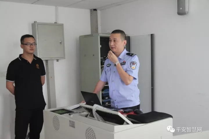培训开场由县局指挥中心杨警官对这次培训的各事项进行了简要介绍